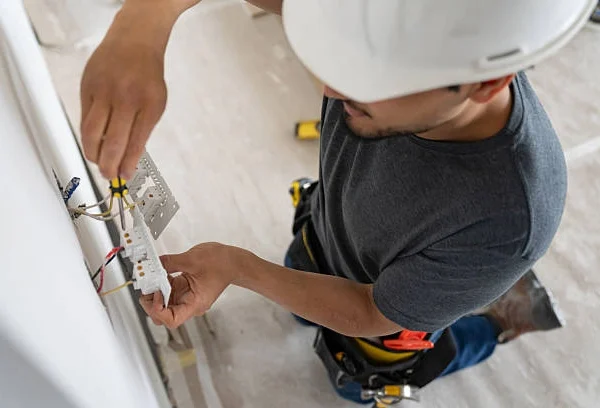 What to Expect from Best Electrical Repairs Services in Helotes, TX